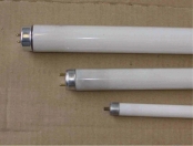 Straight fluorescent tubes