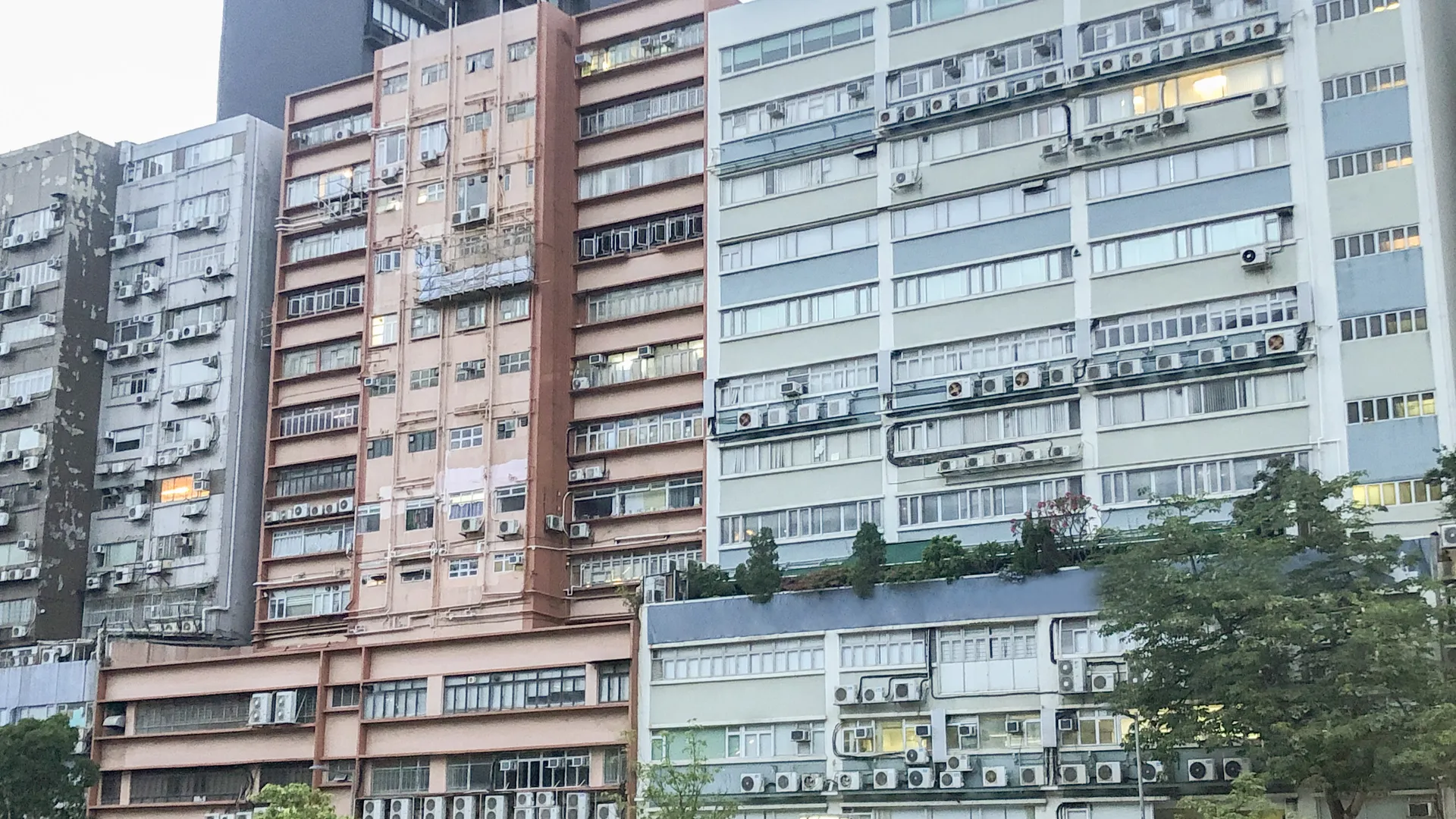 General types of commercial and industrial buildings